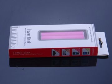 شكل قلب أحمر الشفاه USB المحمولة قوة البنك لفون / آي بود، ملون