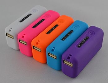 2600mAh لUSB المحمولة قوة البنك مع الصمام الخفيفة، الأحمر / الوردي / أخضر