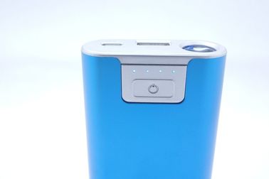 كاميرا رقمية معدن USB البنك المحمولة السلطة بطارية 6600mAh مع الشعلة الصمام