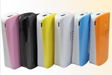 المهنية السفر 4400MAH USB المحمولة بنك الطاقة للحصول على الهاتف الخليوي، وتطلب الشركة