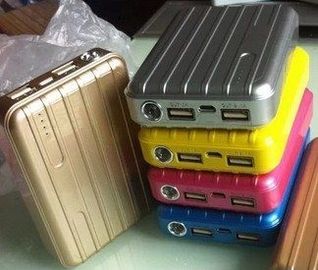 جذع المهنية الشكل بنك الطاقة البطارية، 8800mAh USB مزدوج بنك الطاقة