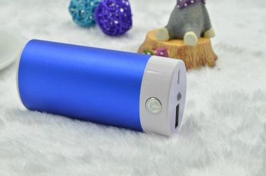 5200MAH قوة البنك العالمي شاحن بطارية خارجية المحمولة للهواتف الذكية