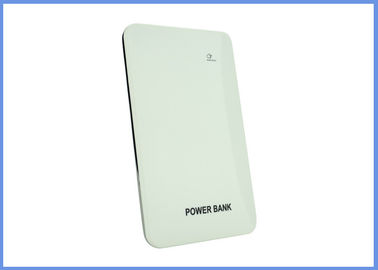 الهاتف المحمول ليثيوم بوليمر بطارية قوية قوة البنك 8000mAh عمر مع اللمس مفتاح