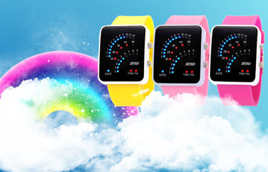 أسود 12/24 ساعة led Digital wristwatch سبيكة حالة لمراهق