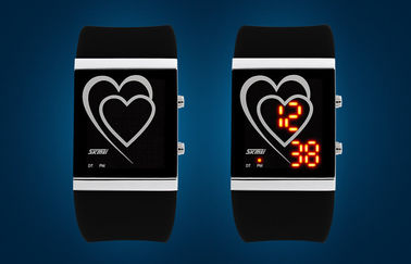 led Digital wristwatch قلب أسلوب زوج el backlight مرآة ساعة
